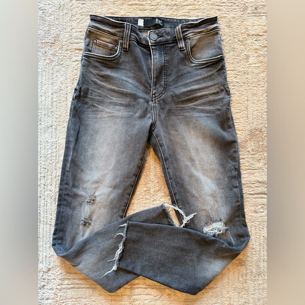 Kut from the Kloth Gray Distressed Skinny Jeans